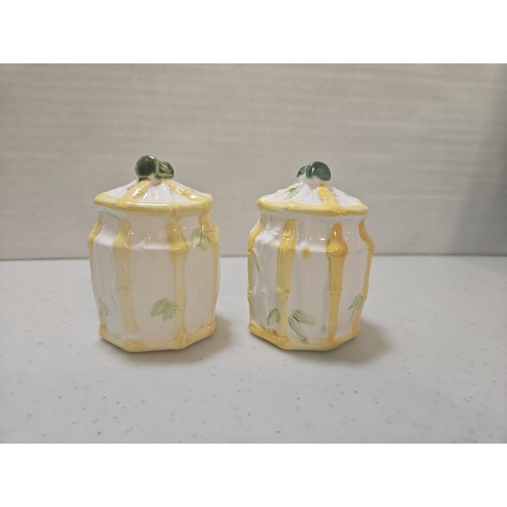 Salt And Pepper Shakers Bamboo Yellow White Made In Japan Vintage